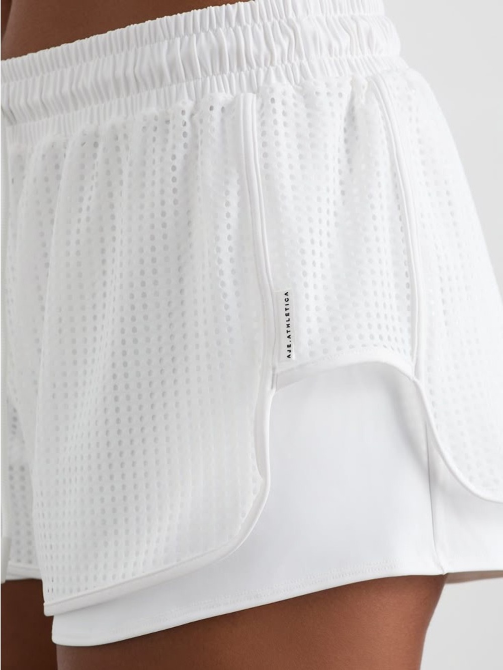 NWOT Aje.Athletica Layered Mesh Running Short 645 Size 08
